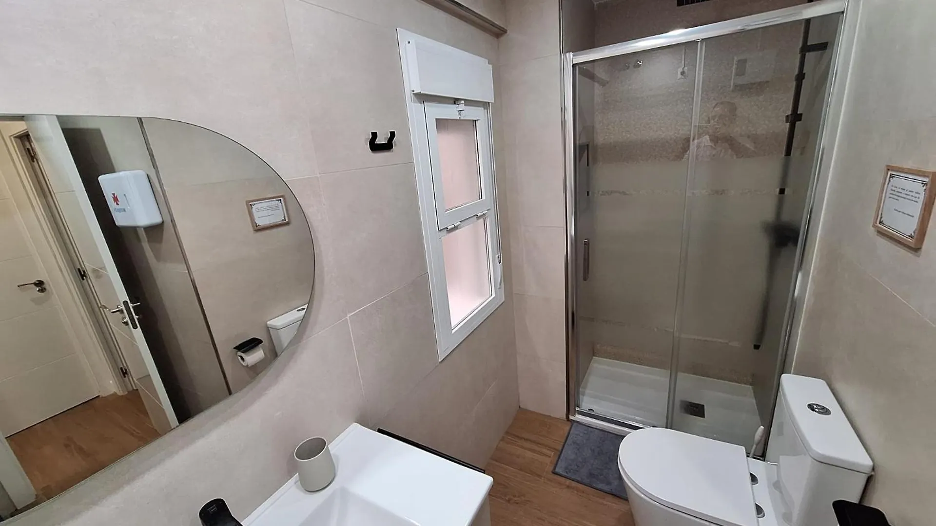 Castel Malaga Home إسبانيا